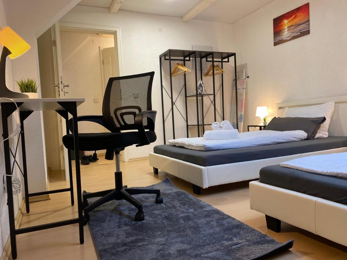 Deluxe Business Suite Mit Netflix Premium & Parkplatz, Zentral Zu Audi & Schwarz Gruppe With 2 Bedrooms Bad Friedrichshall Dış mekan fotoğraf