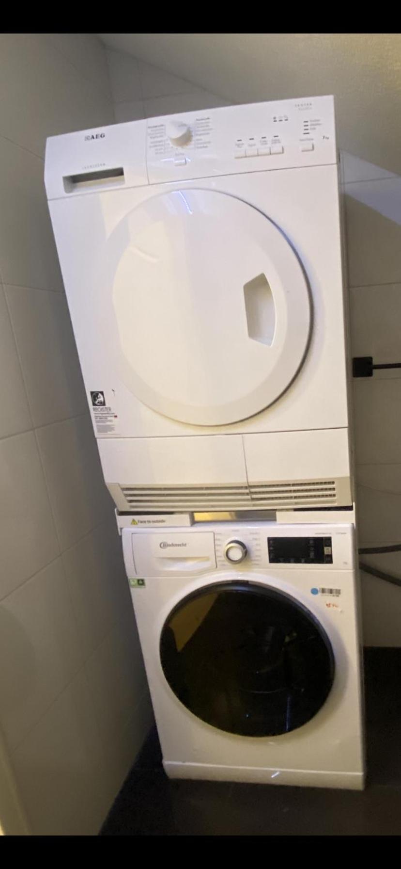 Deluxe Business Suite Mit Netflix Premium & Parkplatz, Zentral Zu Audi & Schwarz Gruppe With 2 Bedrooms Bad Friedrichshall Dış mekan fotoğraf