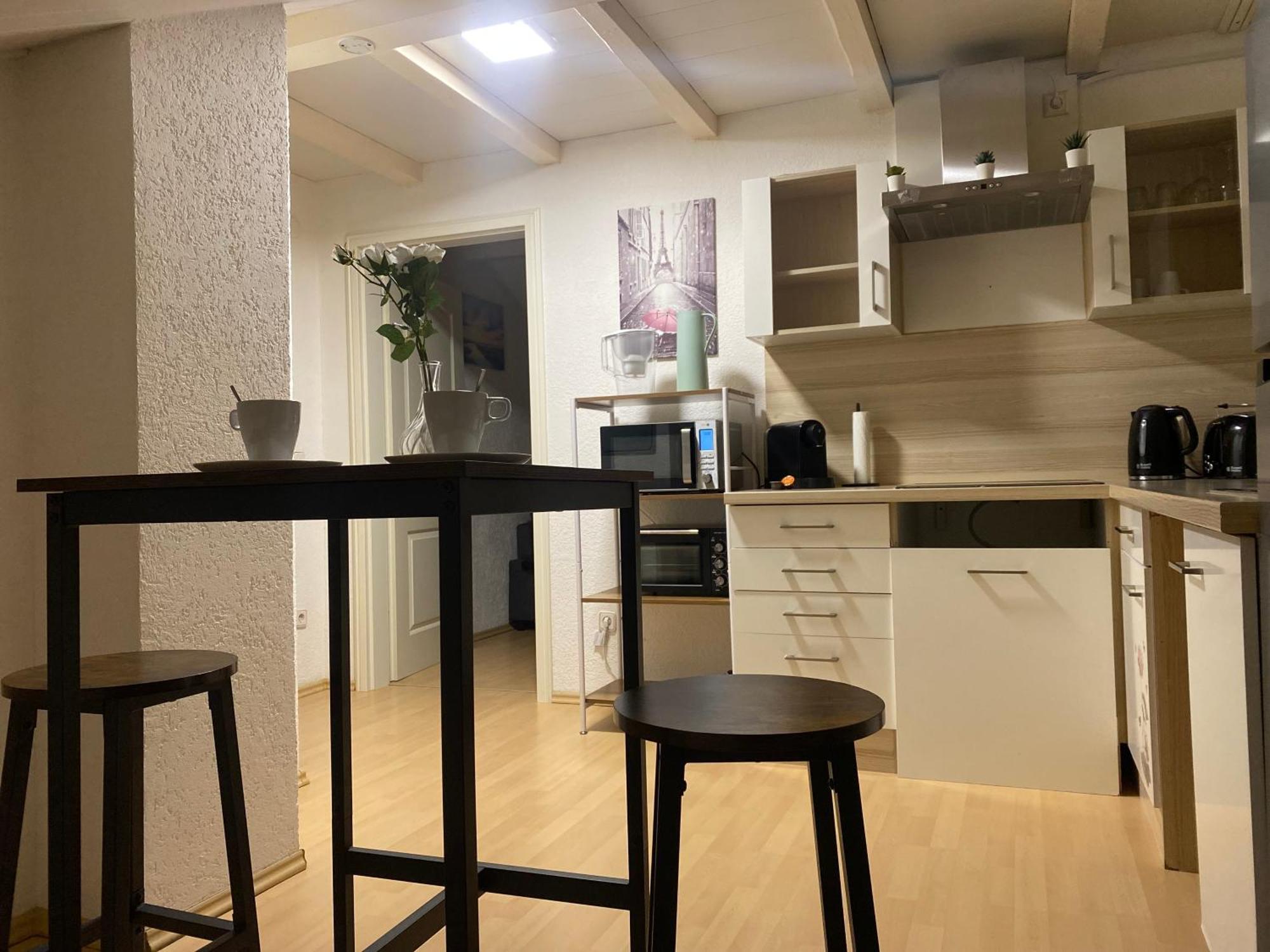 Deluxe Business Suite Mit Netflix Premium & Parkplatz, Zentral Zu Audi & Schwarz Gruppe With 2 Bedrooms Bad Friedrichshall Dış mekan fotoğraf